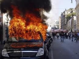 IndignadostomancallesdeRomaFotoGobiernoLegtimoBlog