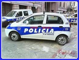 MvilespolicialesfrentealaJefaturacapitalinaFotoFlickrCom