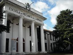 Escuela Superior de Mecánica de la Armada Foto AlexgiacoBlogsPot EscuelaSuperiordeMecanicadelaArmadaFotoAlexgiacoBlogsPot