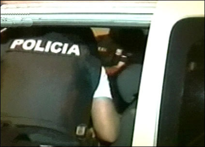 ColombianosaprisinfotoMontevideo.comFoto1