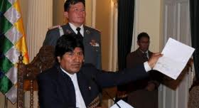 IndgenasyEvoMoraleslleganaunacuerdoFotoDerechosHumanosOrg