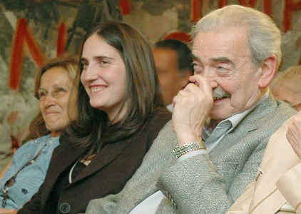 MacarenaGelmanyelpoetaGelmanfoto3