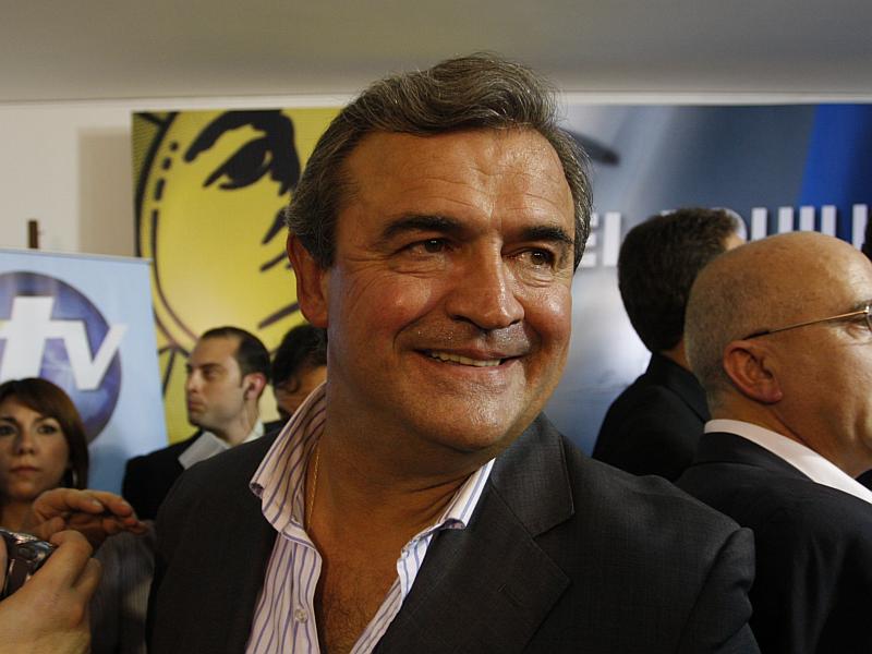 SenadorJorgeLarraagafoto1