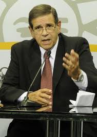Carlos Diaz titular de Antilavado de Activos CarlpsDiaztitulardeAntilavadodeActivos