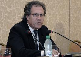CancillerLuisAlmagrofoto1